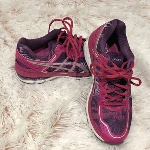 ASICS Gel Kayano 22 Women’s running shoes.